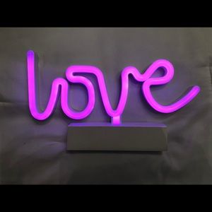 HOT PINK NEON LOVE SIGN 🥰✨